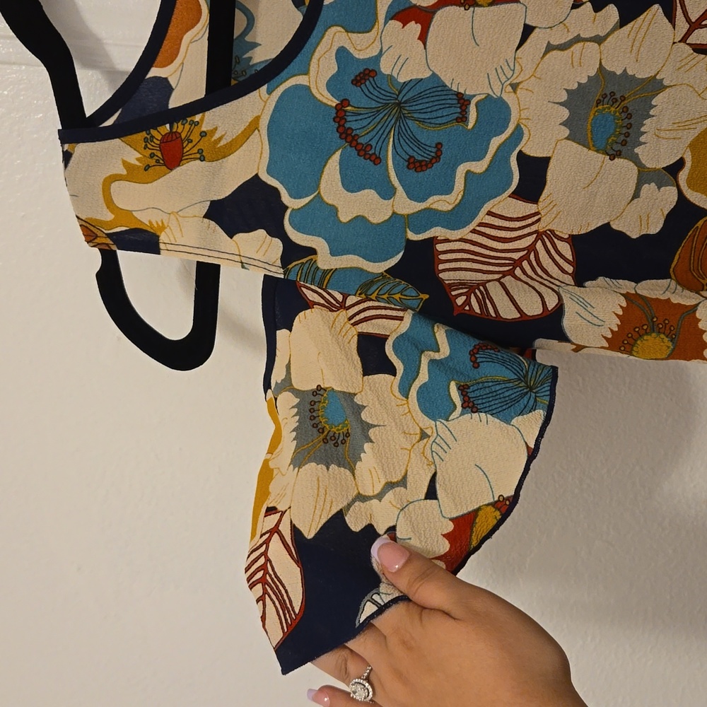 Blouse - Picture 2 of 4